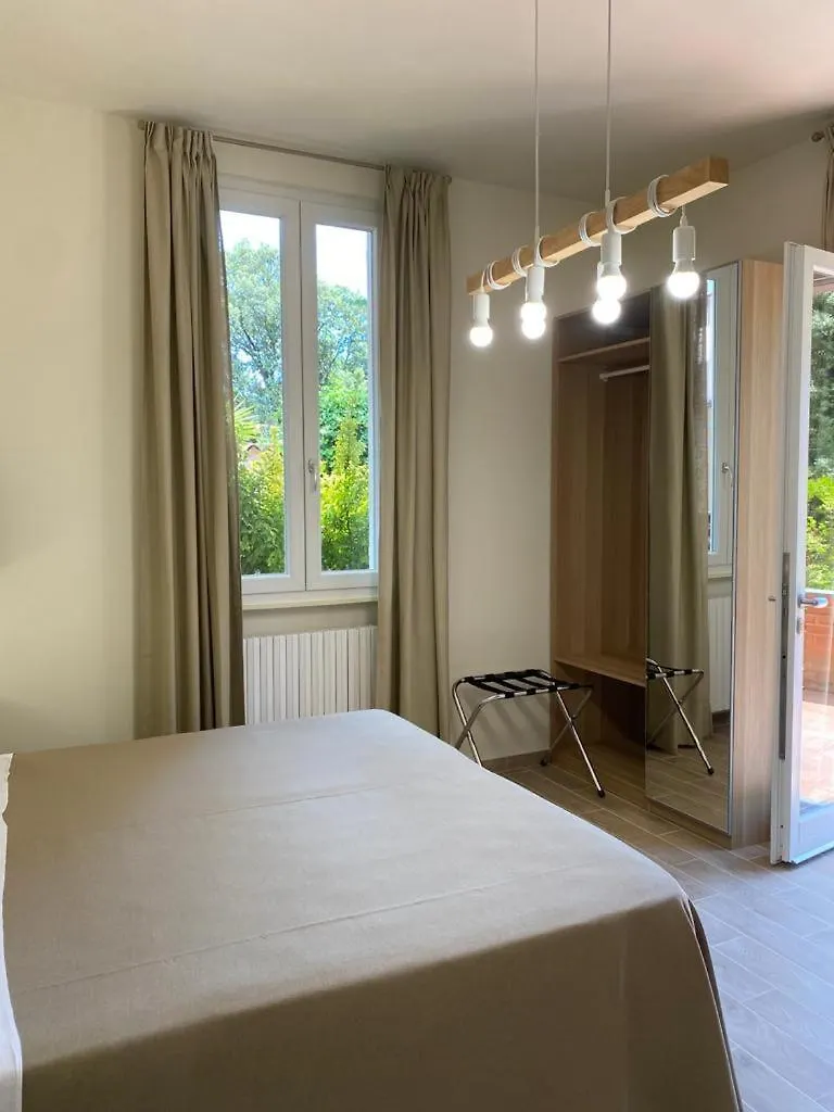 Hotel Raffaelli Villa Angela 马尔米堡 3*,