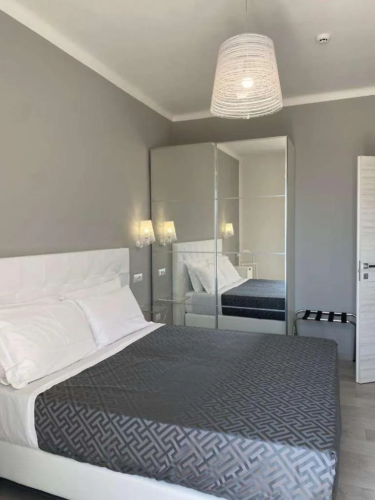 Hotel Raffaelli Villa Angela Forte dei Marmi 3*,