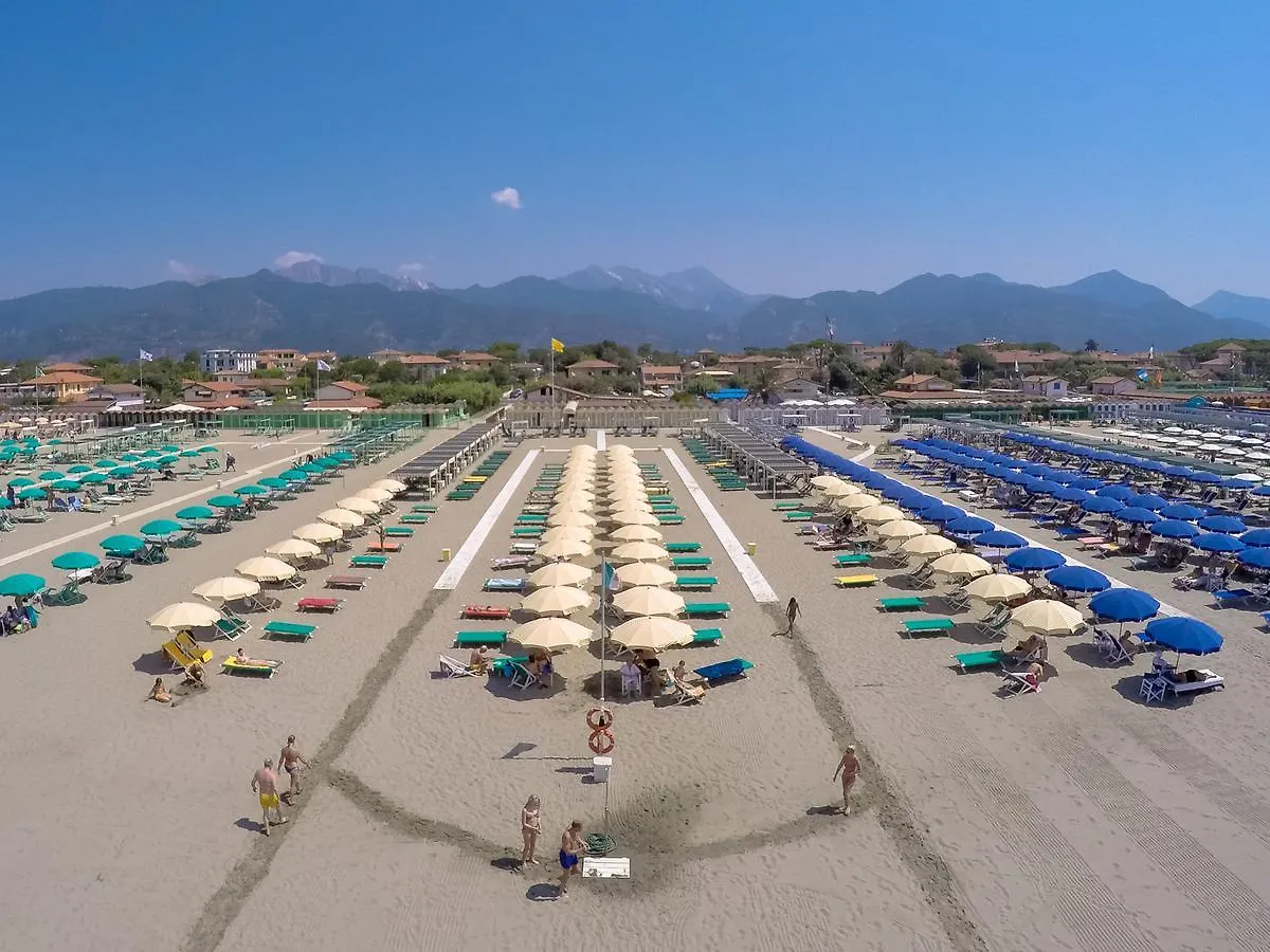 ***  Hotel Raffaelli Villa Angela Forte dei Marmi Italy